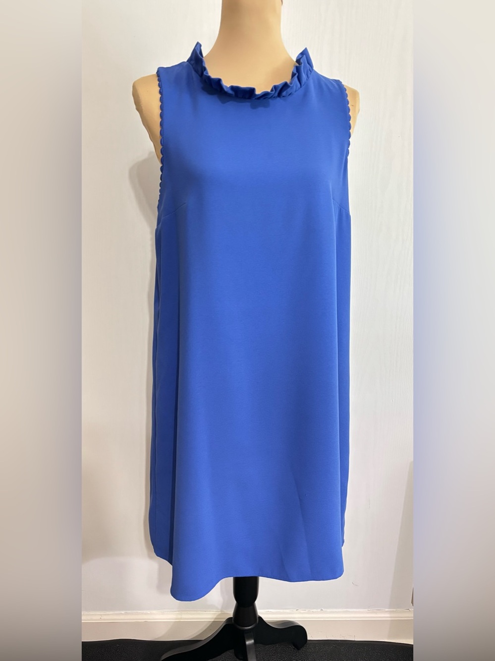 LILLY PULITZER Allegra Shift Dress Womens Medium Blue Tie Back Ruffled Neck